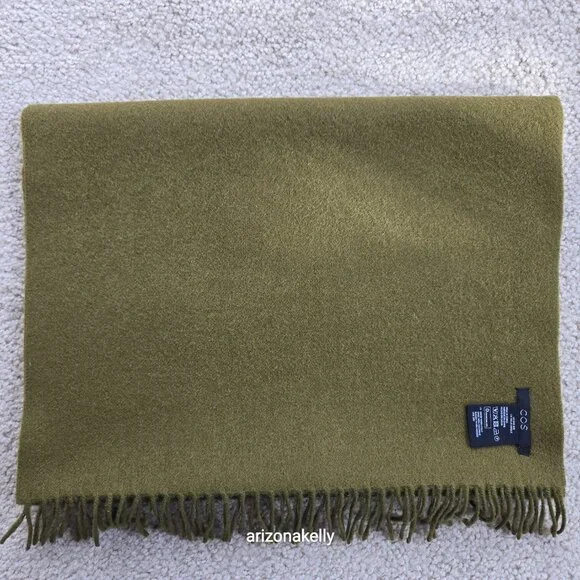 COS Wool Scarf Green Fringe Oblong - Picture 12 of 12